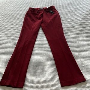 Express columnist pant. Deep red. Size 00S. NWT.